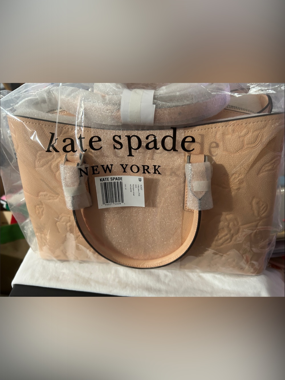 Kate Spade Thompson Street Crisp Peach large handbag/purse BN